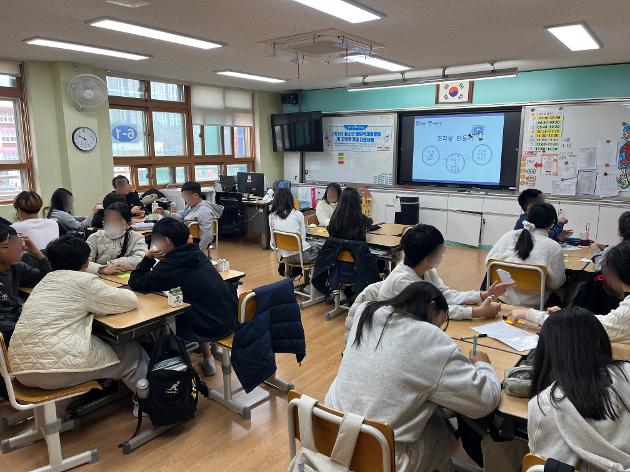 2025. 11. 11.~12.(화,수) 창의적체험활동 및 자유학기제 지원사업 '렛츠기'