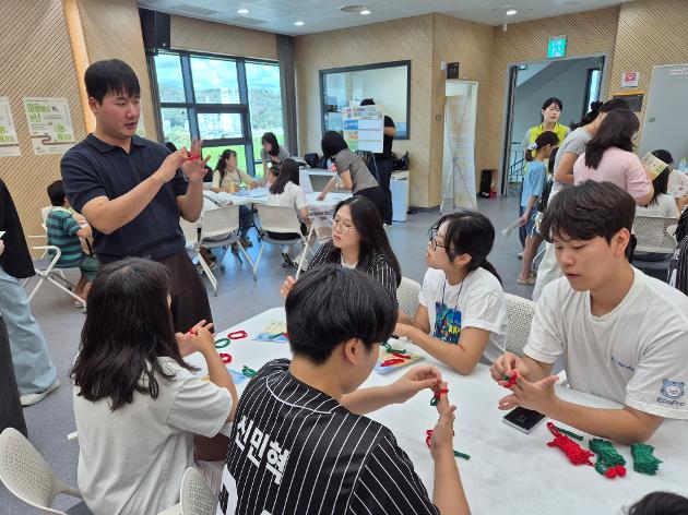 2026. 9. 5.(토) 개관 25주년 기념 마을축제 '이웃사이多'