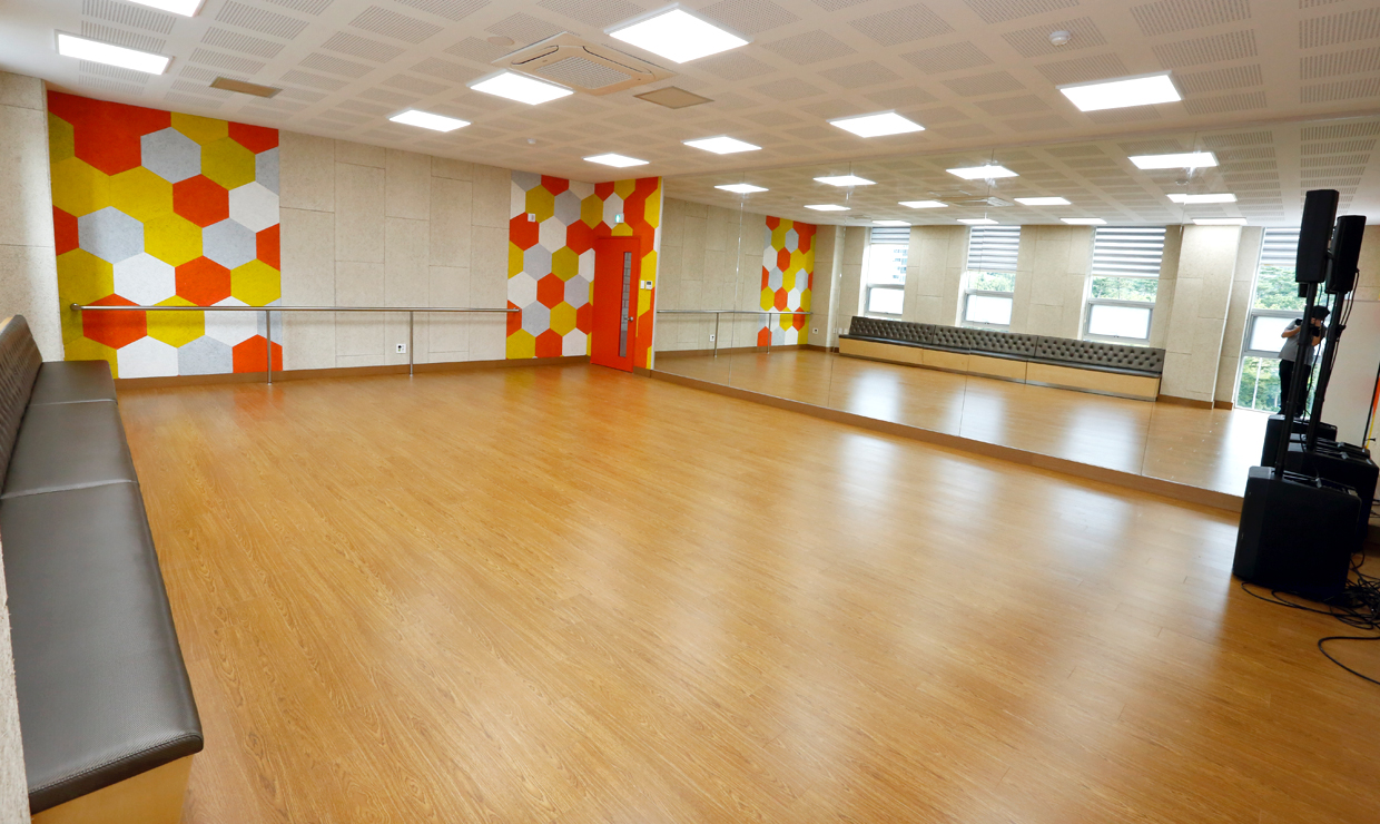 빙그레 댄스연습실