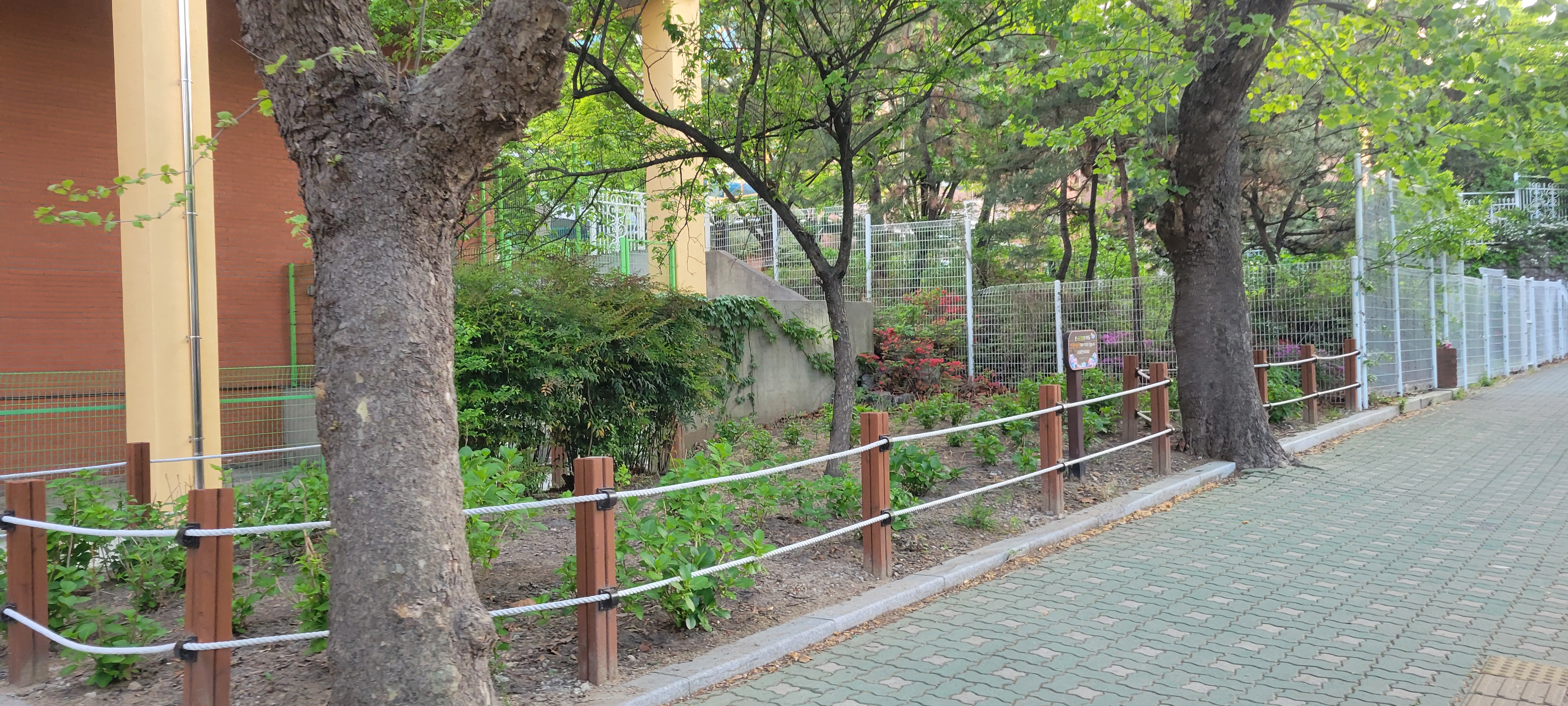 온동네봉사단, 수국정원 돌봄활동(4.8.)