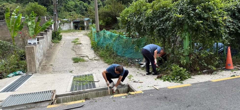 우수측구 정비(9.12.)