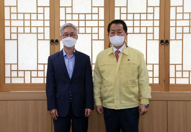 5월3일 경제자유구역청장 내방