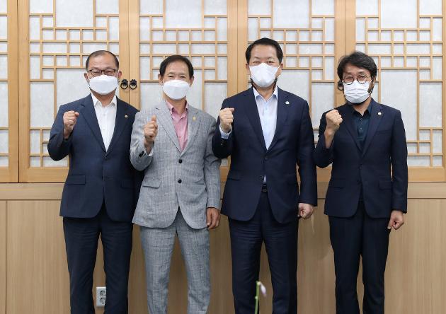 7월22일 울산시 옥외광고협회 임원진 내방