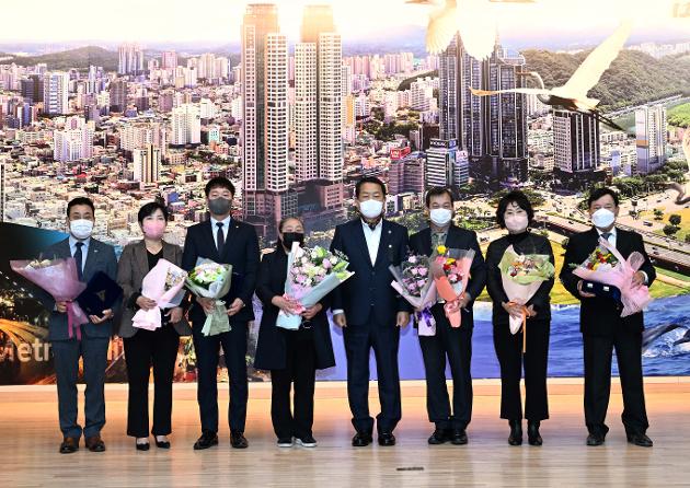 11월1일 11월정례조회 지역 발전 유공자 표창