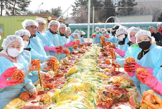 12월12일 (사)한방울 다문화가족과 함께하는 김장 나누기  