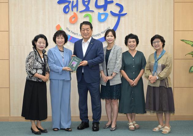 7월16일 나래문학동인회 임원진 내방 