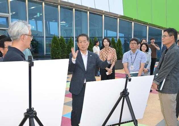 8월22일 장생포 공중그네 조성 사업 현장 방문 