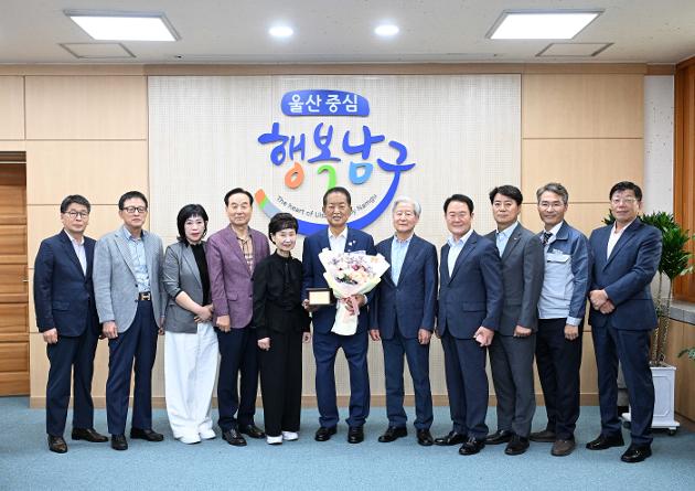 6월24일 고래문화재단이사회내방