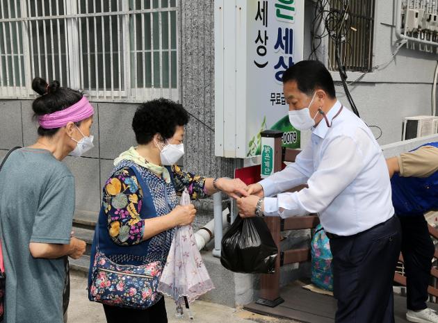 7월19일 신정2동 바르게살기운동위원회 보양식행사