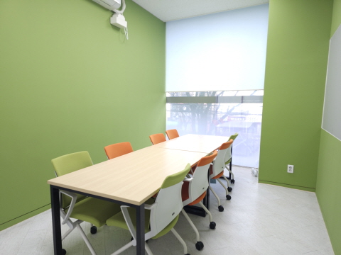 스터디룸(8인실)1