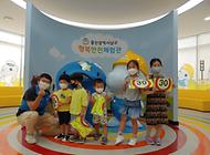 귀여운 꼬마 친구들의 방문