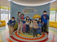 멋진 친구들의 방문