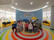 어린 친구들의 방문