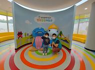 멀리서 온 친구의 방문